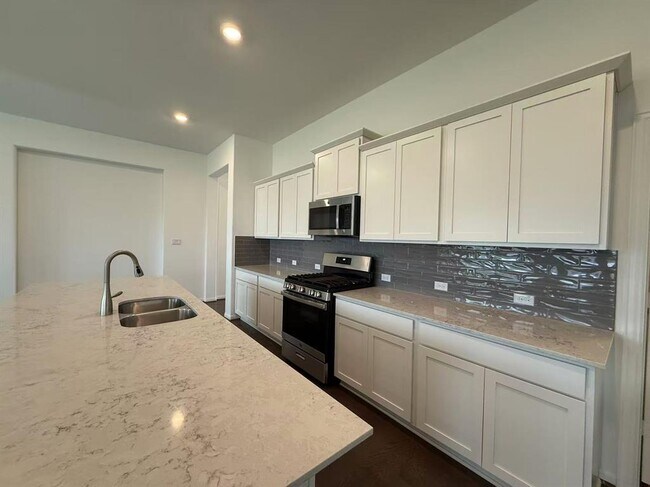 Building Photo - 1612 Gladewater Way