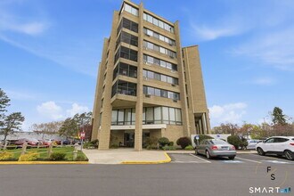 Building Photo - 140 Captain Thomas Blvd