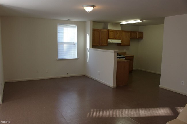 Building Photo - 926 N 42nd St