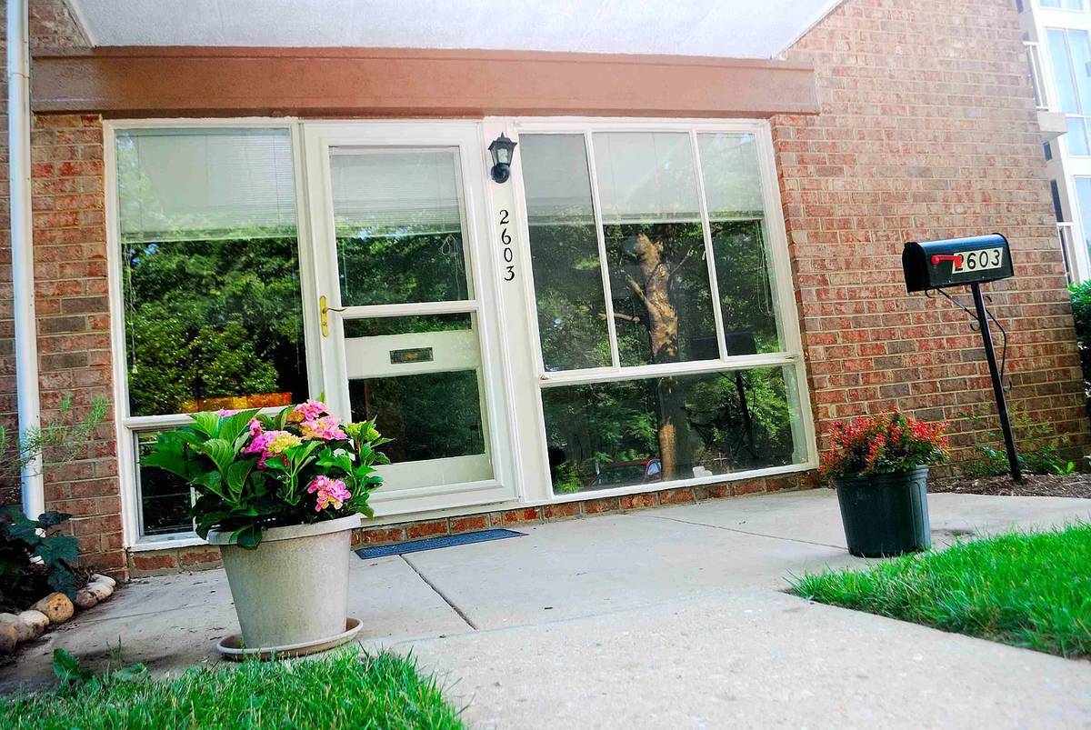 Front patio and outside door - 2603 Fort Farnsworth Rd