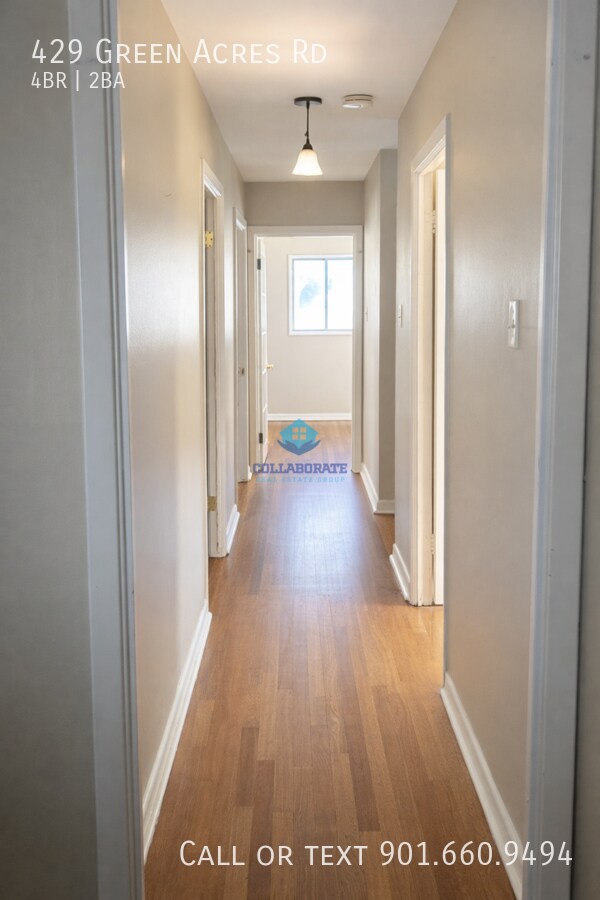 Building Photo - 429 Green Acres Rd