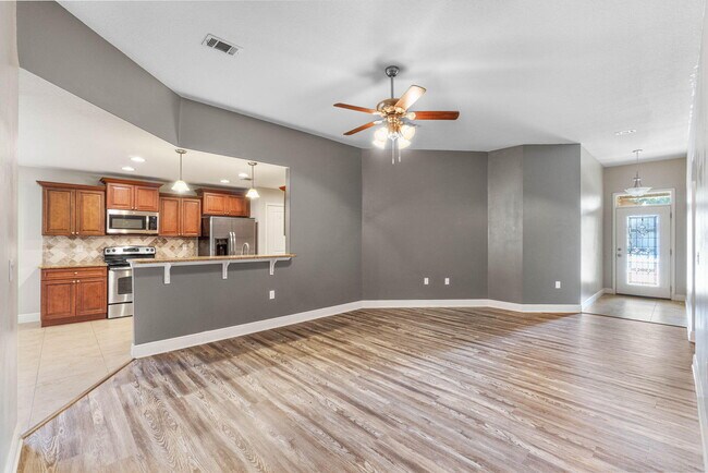 Foto del edificio - 227 January Ct