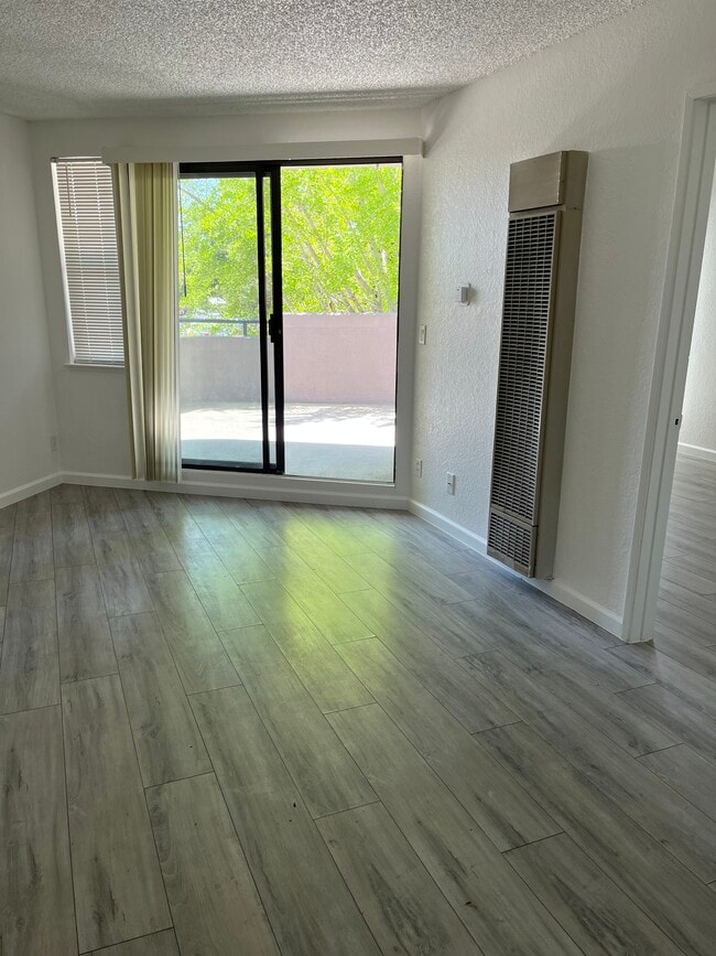 Building Photo - 1016 Pacific Ave