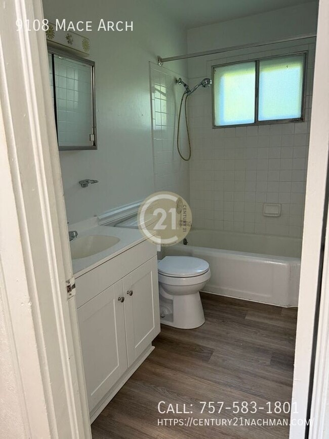 Building Photo - 9108 Mace Arch
