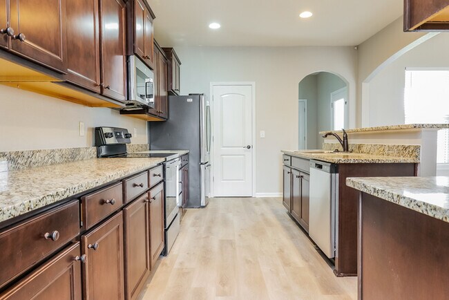 Foto del edificio - 580 Smoky Mountains Dr