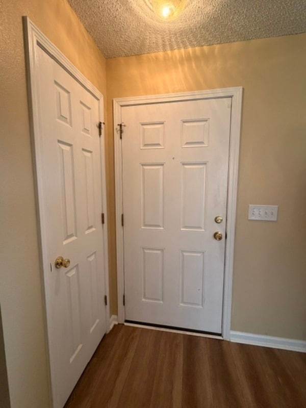 Building Photo - 25 Willow Hurst Ct