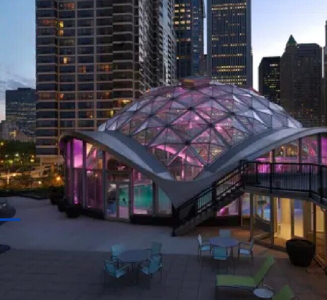 Foto del edificio - 400 E Randolph St