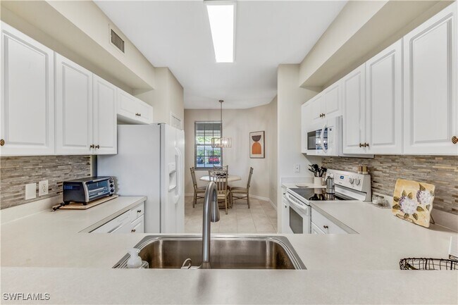 Building Photo - 14320 Bristol Bay Pl