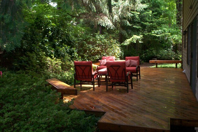 Building Photo - 1448 Greentree Cir