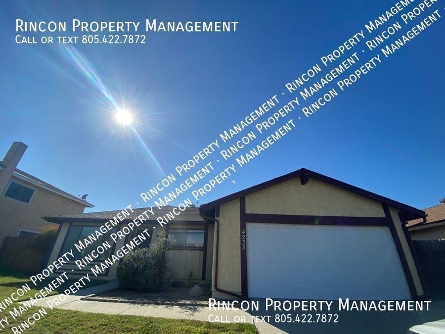 Primary Photo - **Move-In Incentive See Below** Beautifull...