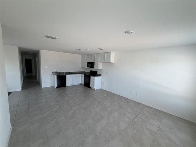 Foto del edificio - 153 Thresher Ln