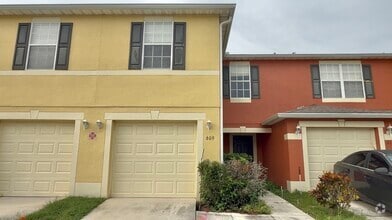 Building Photo - 609 Cresting Oak Cir