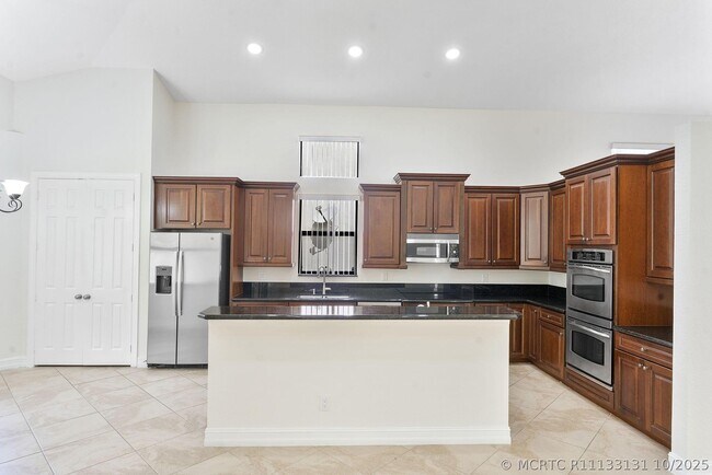 Foto del edificio - 12945 Pennell Pines Rd