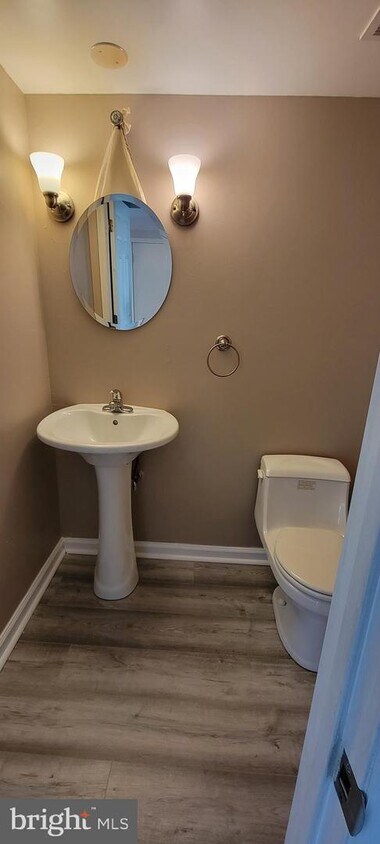 Foto principal - 507 Cobble Creek Curv