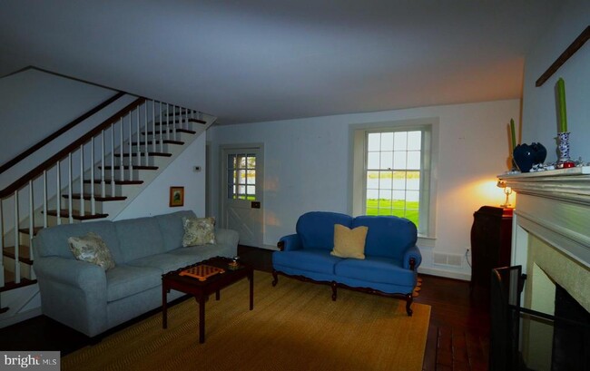 Building Photo - 5117 Deep Point Dr