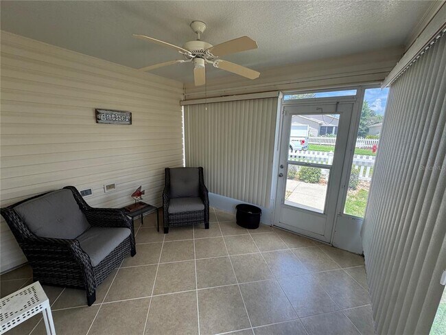 Foto del edificio - 16879 SE 94th Sunnybrook Cir