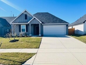 Building Photo - 132 LAS LOMAS Dr