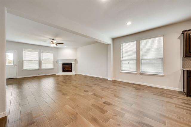 Foto del edificio - 1308 Canary Ln