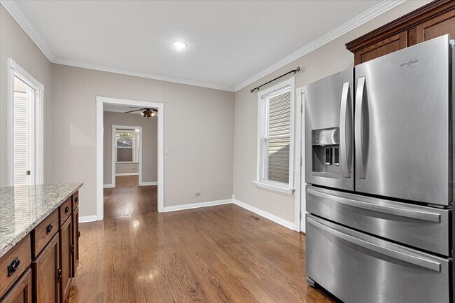 Foto del edificio - 2048 W 21st St
