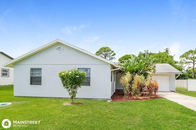 Building Photo - 646 SW Byron St, Port St Lucie, FL 34983