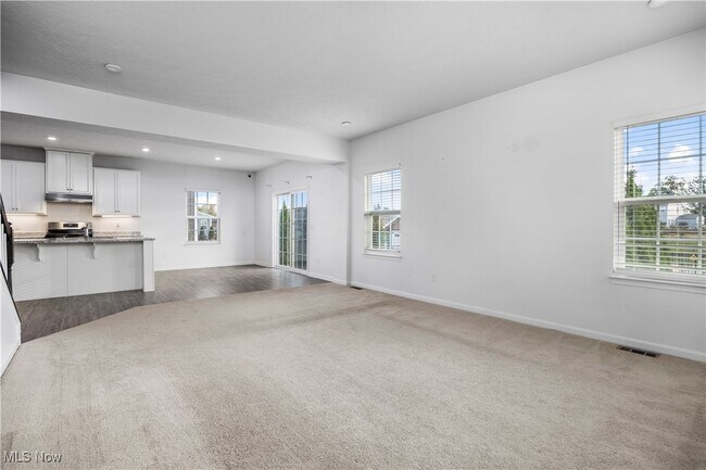 Foto del edificio - 9207 Nash Ln