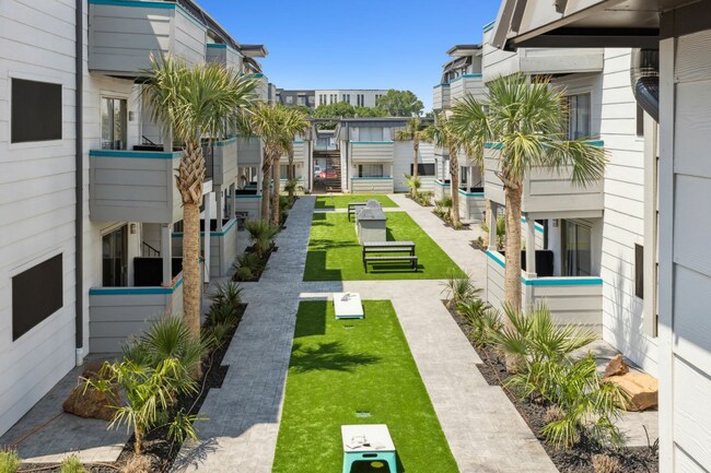 Foto del edificio - The Ace Apartments