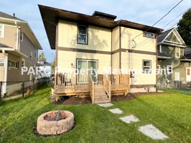 Building Photo - 3121 N Park Ave