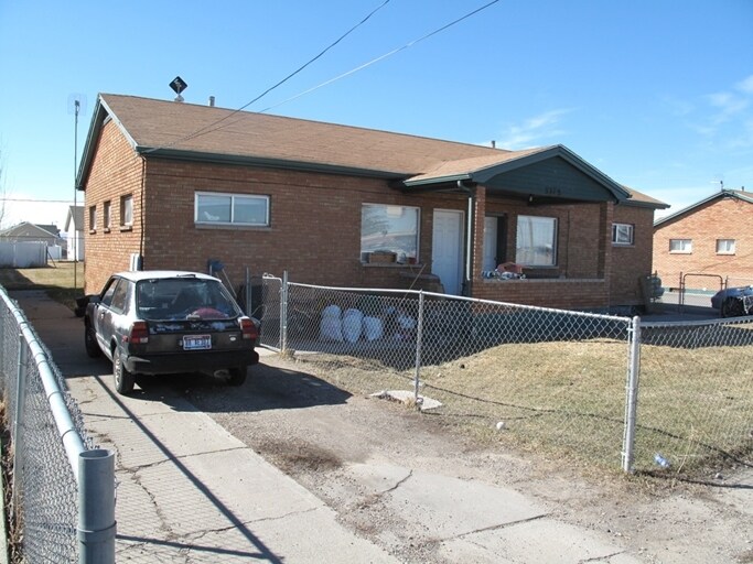 Primary Photo - 3372 E Iona Rd