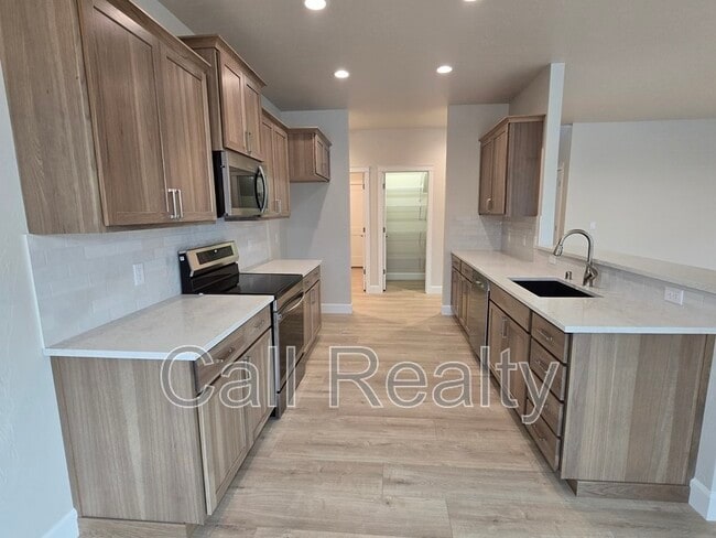 Foto del edificio - 8119 N Austin Rd