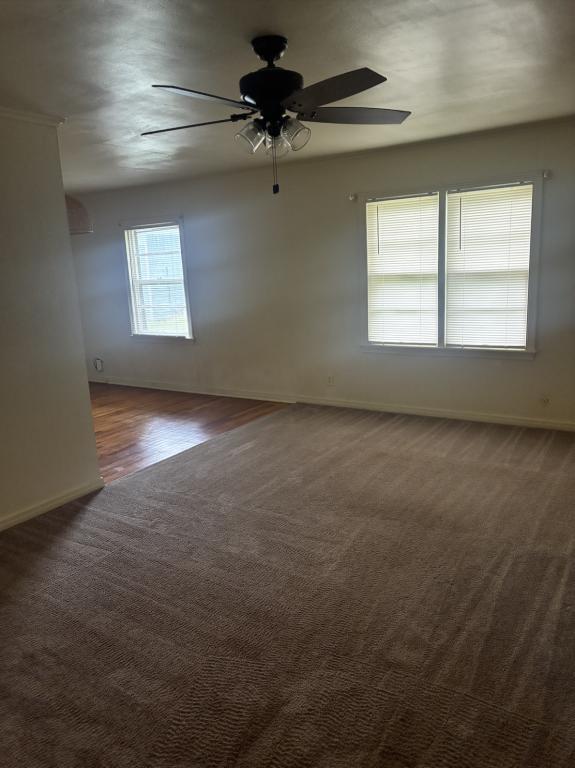 Foto principal - 2306 S Osage Ave