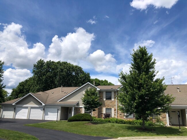 Building Photo - 214 Scarsdale Ct