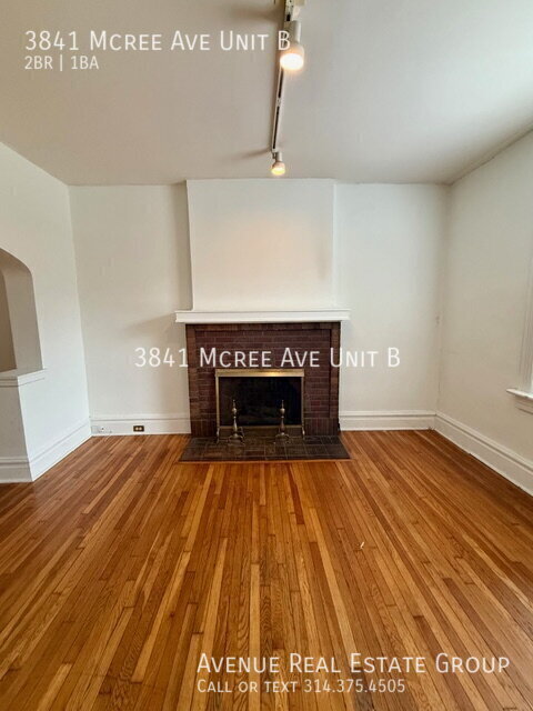 Building Photo - 3841 McRee Ave