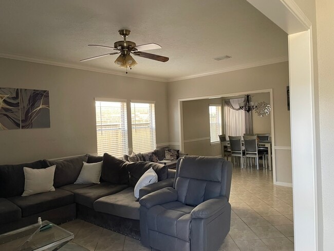 Foto del edificio - 16434 Concord Falls Ln