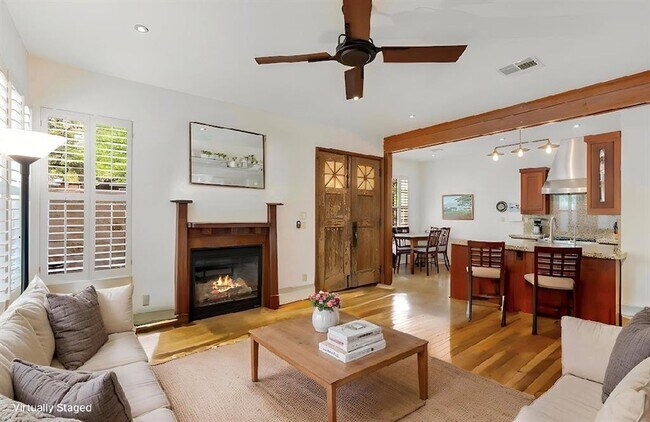 Foto del edificio - 2405 Kinney Rd