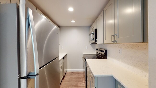 Interior Photo - Garrison Square