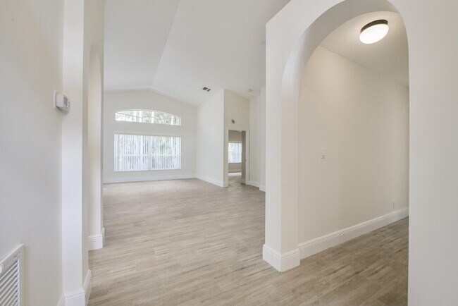 Foto del edificio - 172 Jones Creek Dr