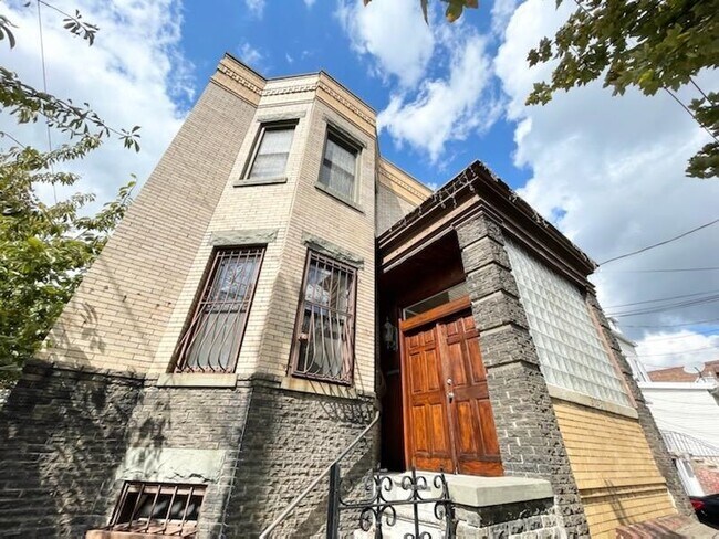Building Photo - 3703 John F. Kennedy Blvd