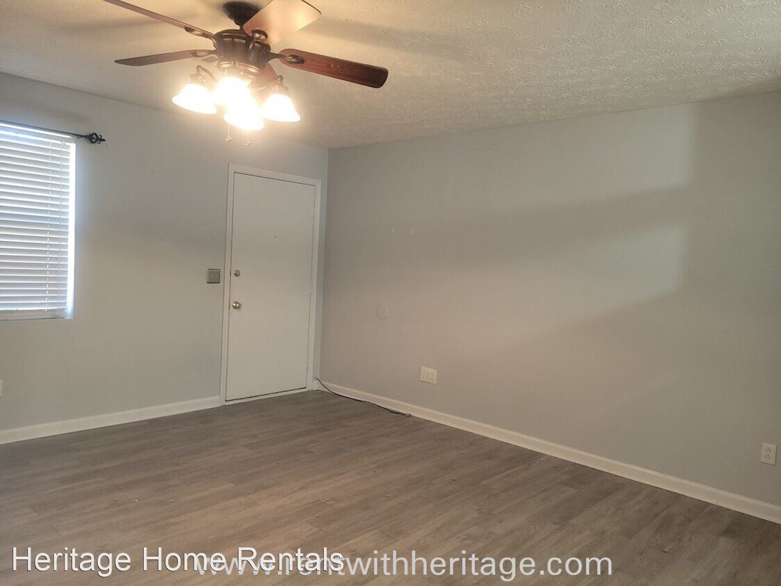 1061 Old Powder Springs Rd SW, Mableton, GA 30126 House Rental in