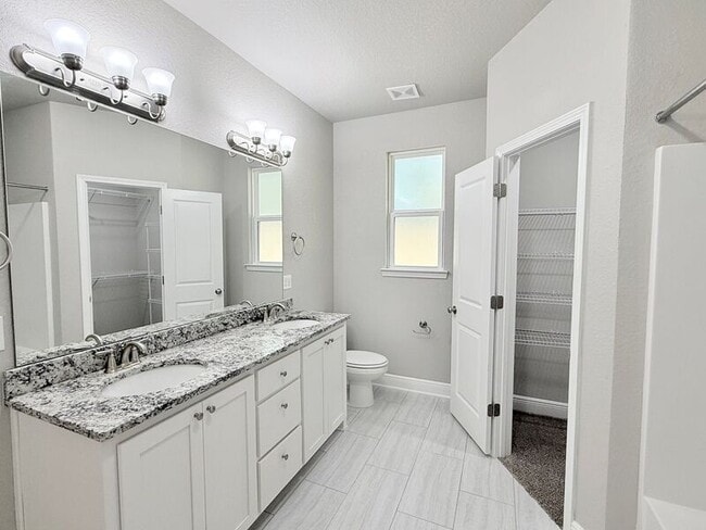 Building Photo - 3889 Ranch Rd