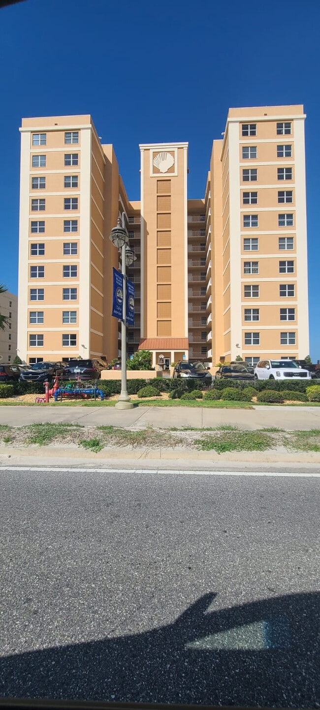 Building Photo - 3799 S Atlantic Ave
