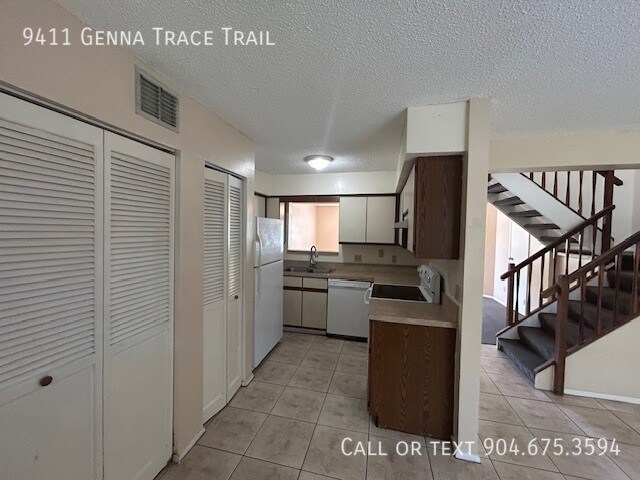 Foto del edificio - 9411 Genna Trace Trail