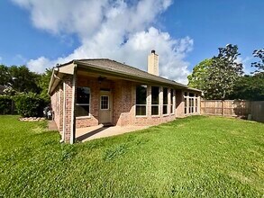 Building Photo - 1810 Rippling Water Ct