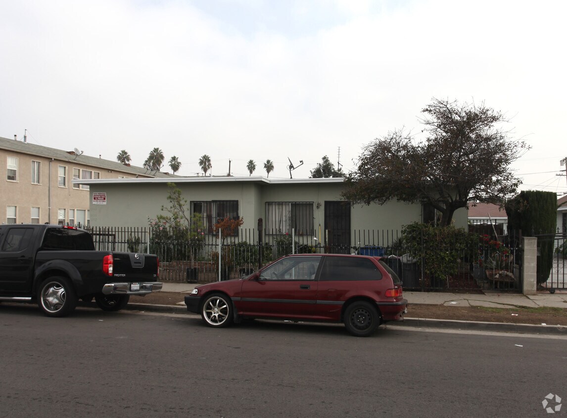 Building Photo - 6422-6426 Brynhurst Ave