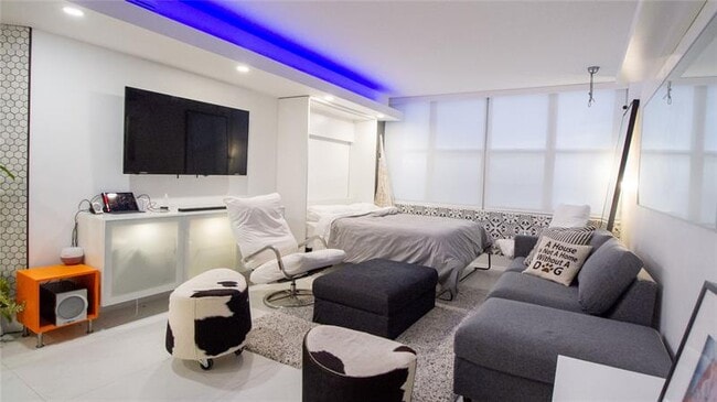 Foto del edificio - 7441 Wayne Ave