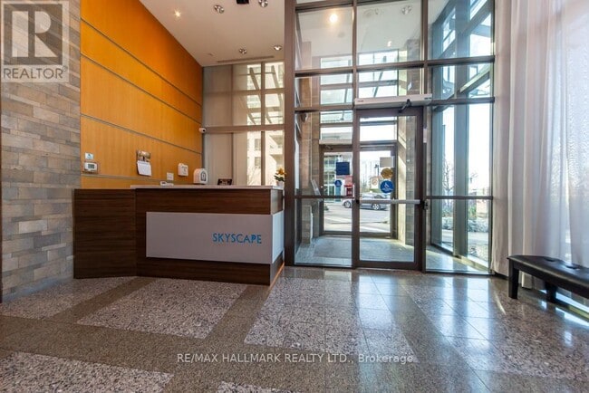 Building Photo - 68 Grangeway Ave