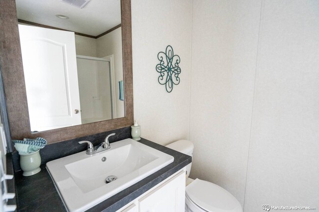 Foto del edificio - 1811 N Telegraph Rd