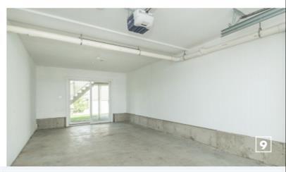 Garage/Additional Living Area with Slider to Back - 1 Short St