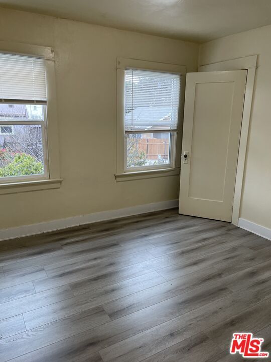 Foto del edificio - 1275 1/2 Queen Anne Pl