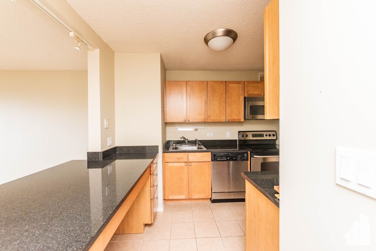 Foto principal - 30 E Huron St