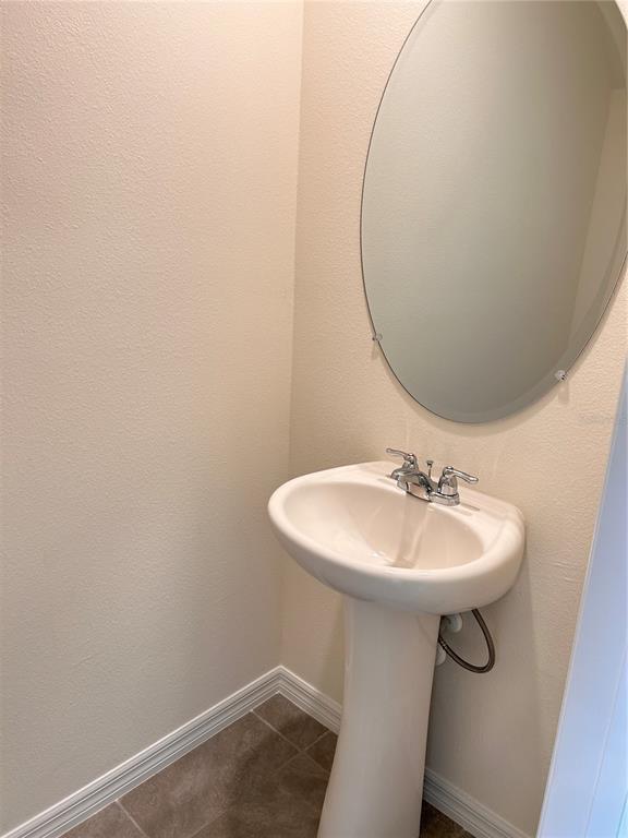 Building Photo - 8220 SW 67th Ave